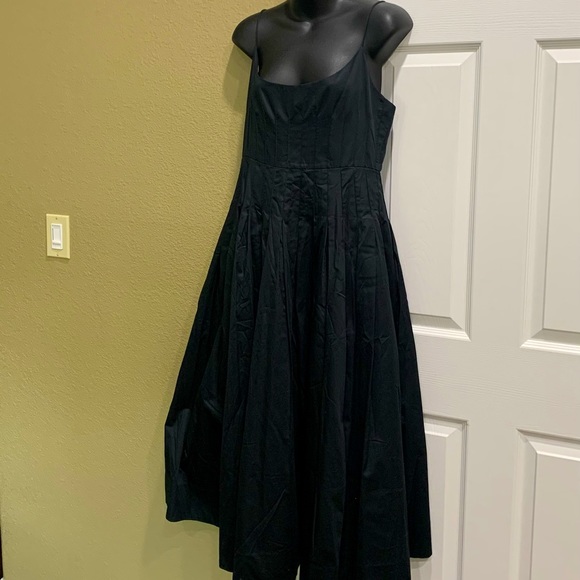 HUTEA BELL dress size 8